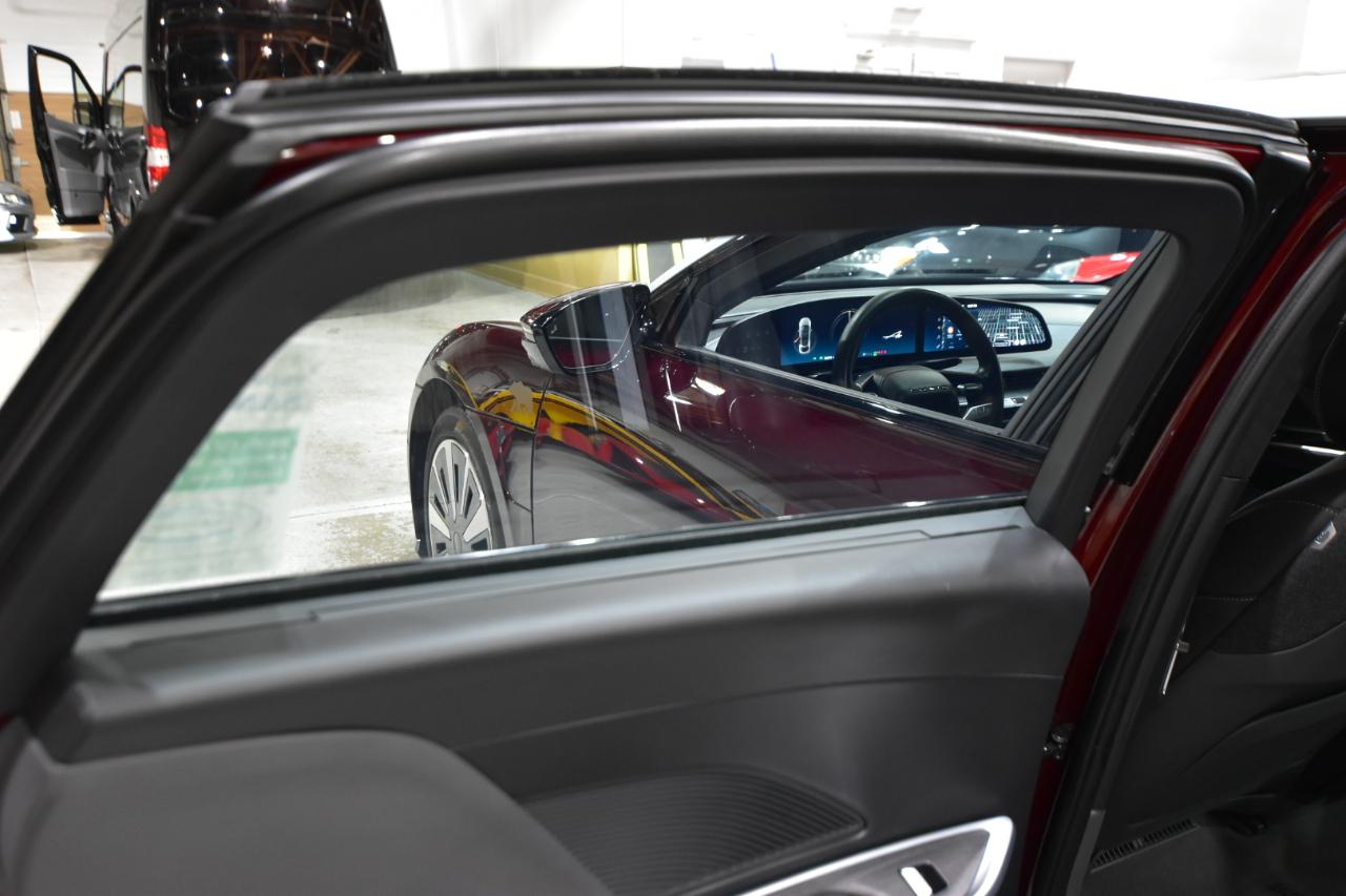 Lucid Air Touring AWD 2023