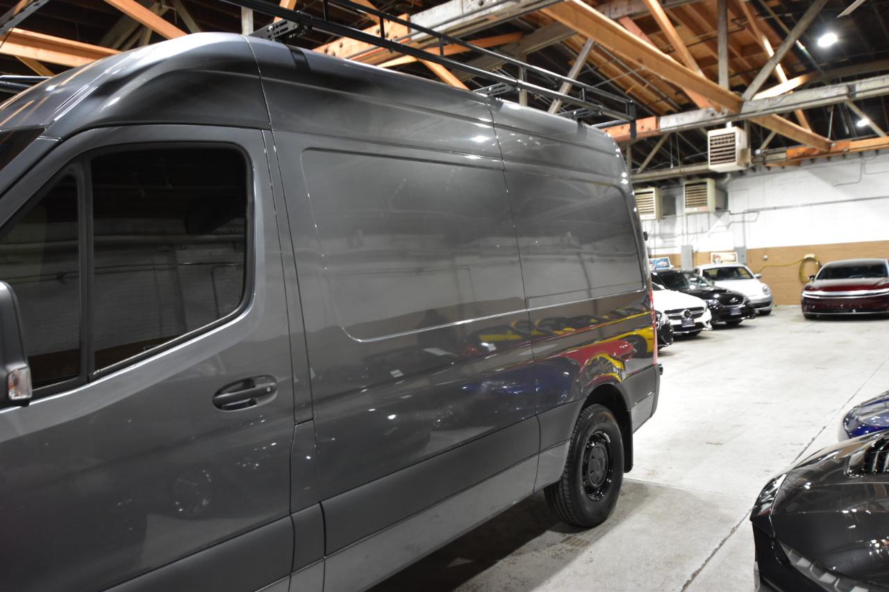 Mercedes-Benz Sprinter Van 2500 Standard Roof I4 Diesel HO 144" RWD 2023