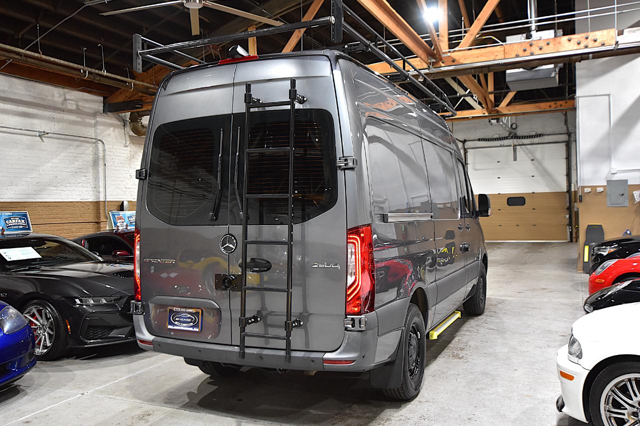 Mercedes-Benz Sprinter Van 2500 Standard Roof I4 Diesel HO 144" RWD 2023