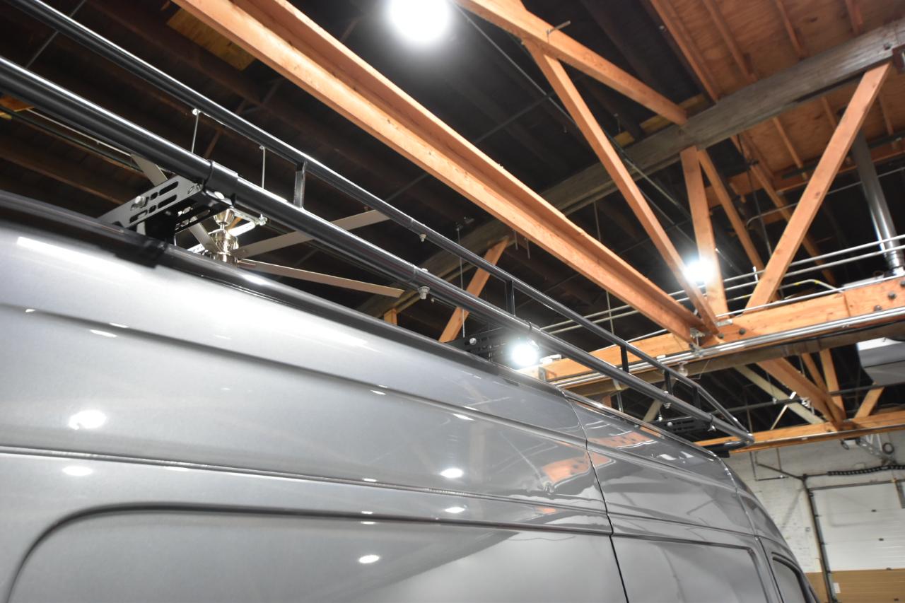 Mercedes-Benz Sprinter Van 2500 Standard Roof I4 Diesel HO 144" RWD 2023