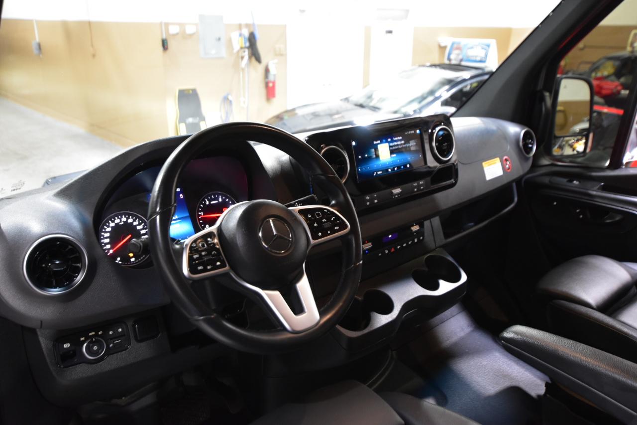Mercedes-Benz Sprinter Van 2500 Standard Roof I4 Diesel HO 144" RWD 2023