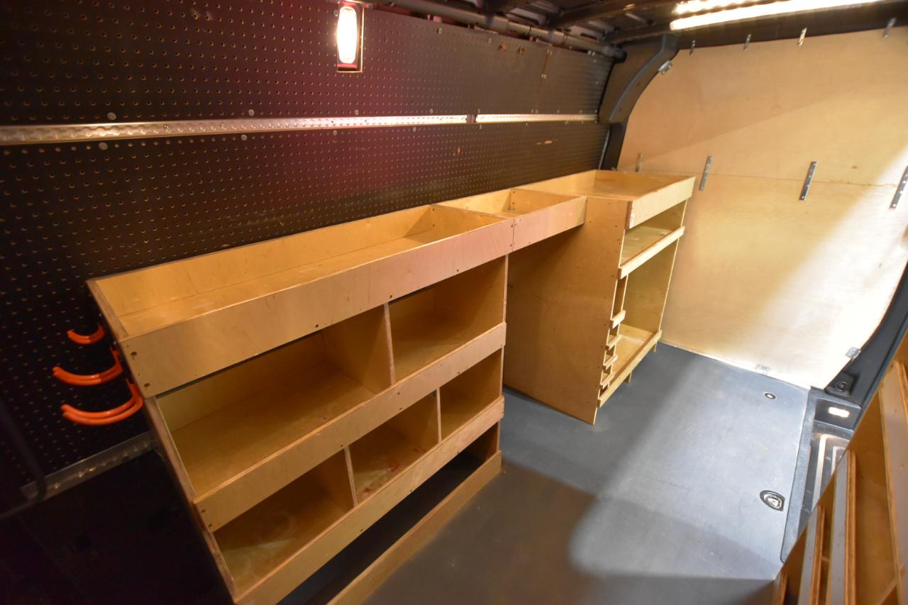 Mercedes-Benz Sprinter Van 2500 Standard Roof I4 Diesel HO 144" RWD 2023