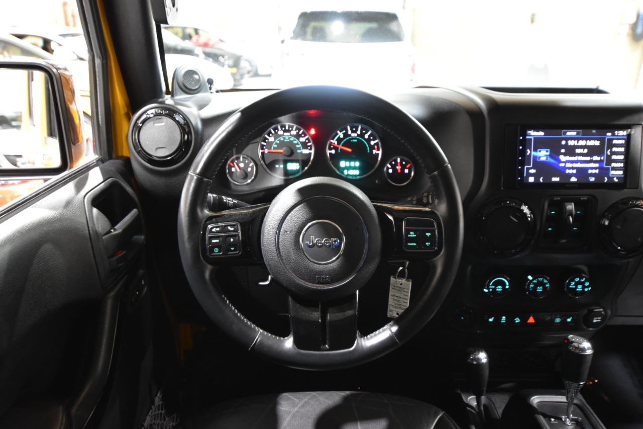 Jeep Wrangler Unlimited 4WD 4dr Altitude 2014