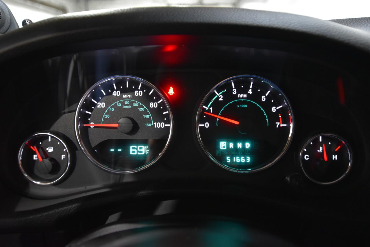 Jeep Wrangler Unlimited 4WD 4dr Altitude 2014