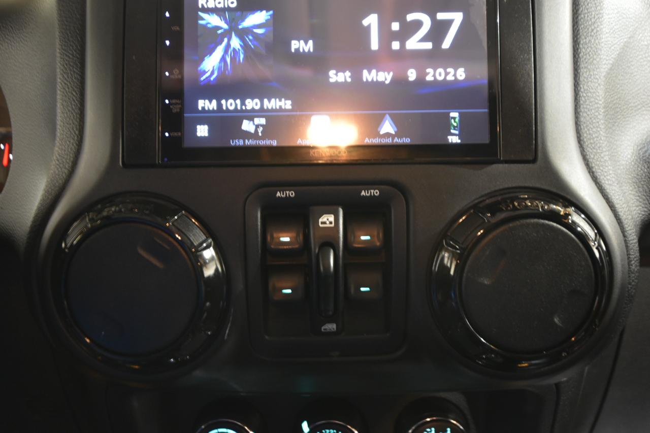 Jeep Wrangler Unlimited 4WD 4dr Altitude 2014