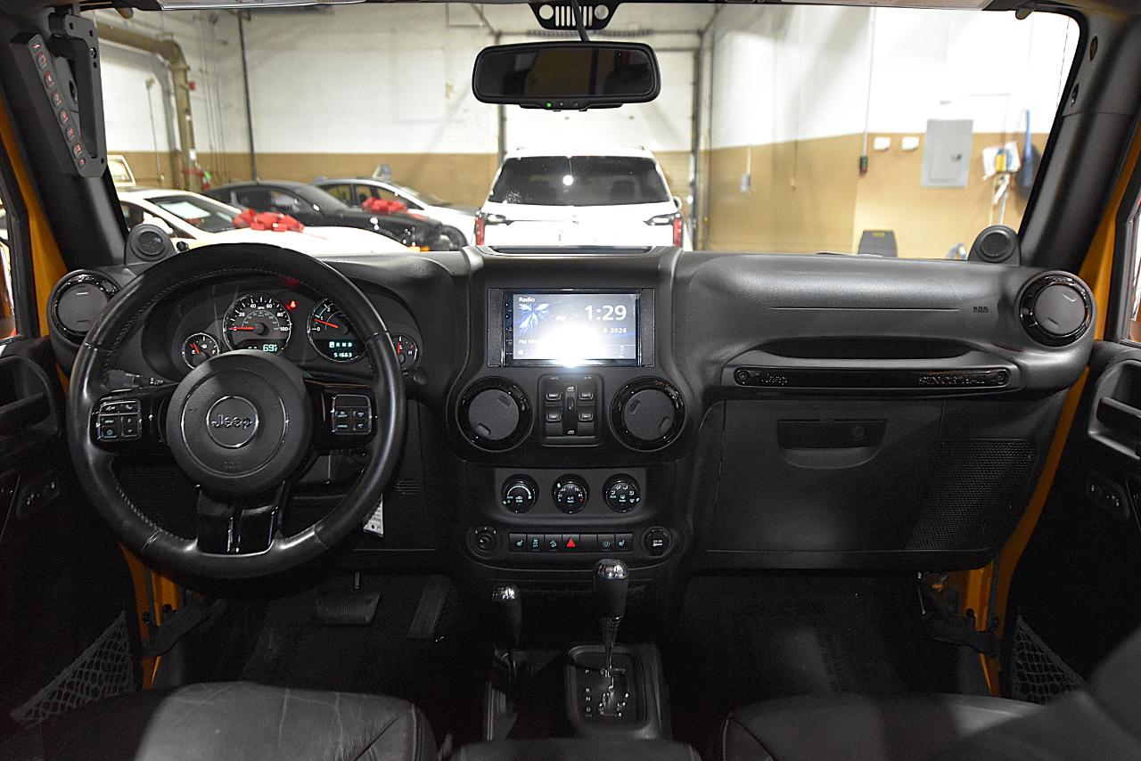 Jeep Wrangler Unlimited 4WD 4dr Altitude 2014