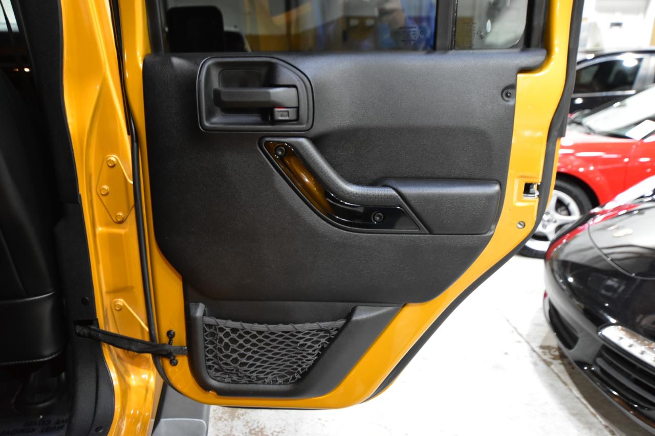 Jeep Wrangler Unlimited 4WD 4dr Altitude 2014