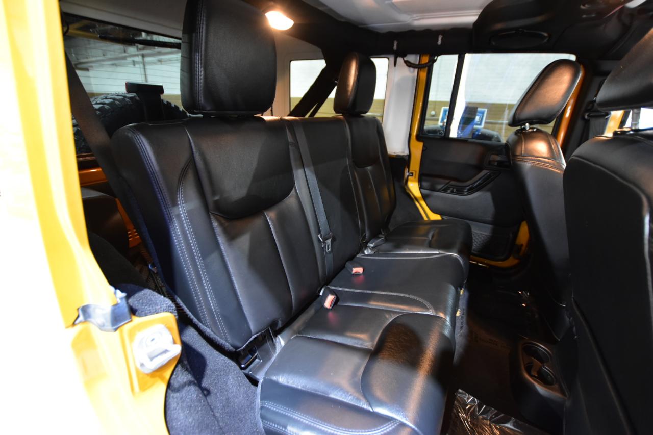 Jeep Wrangler Unlimited 4WD 4dr Altitude 2014