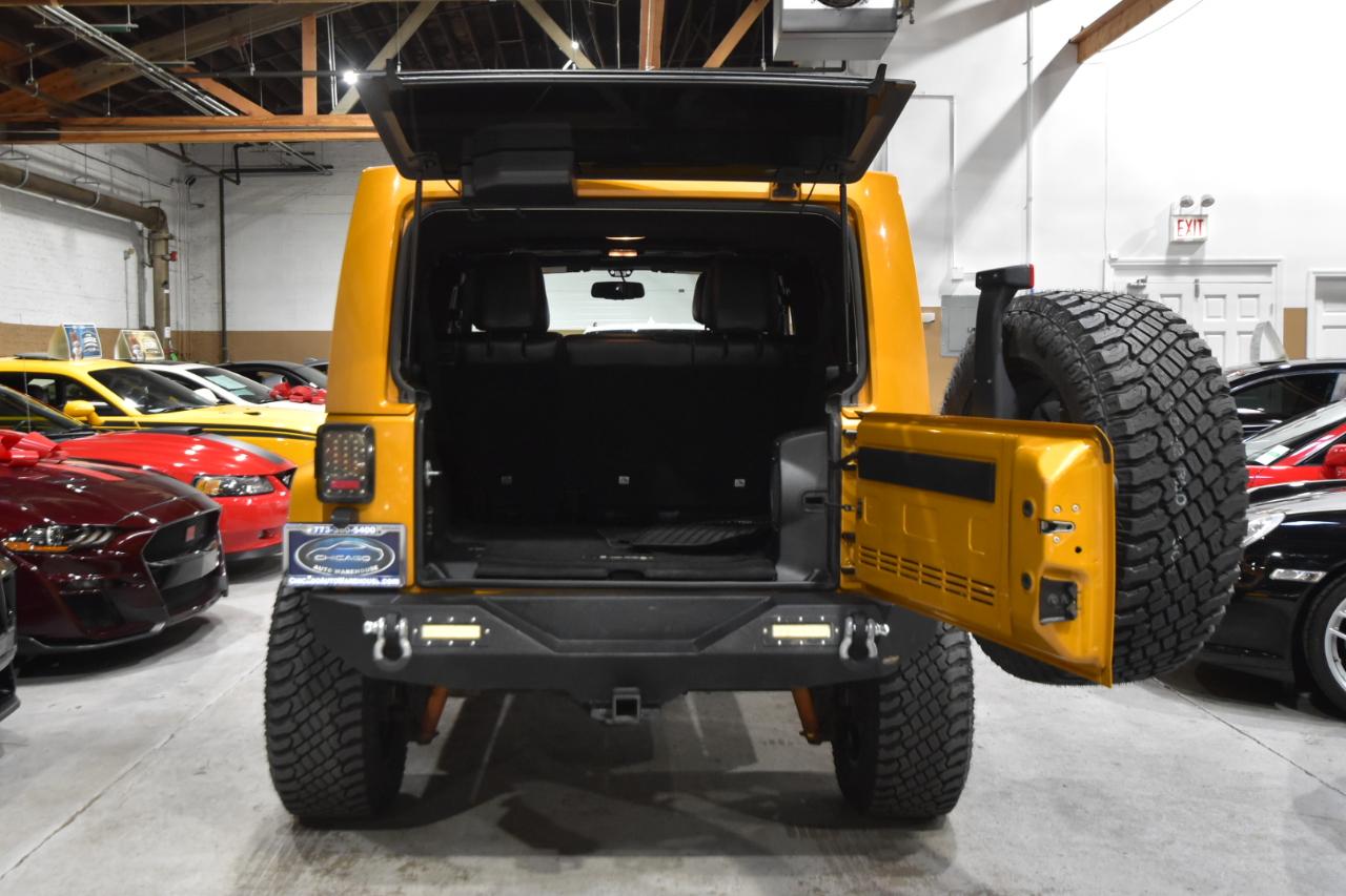 Jeep Wrangler Unlimited 4WD 4dr Altitude 2014