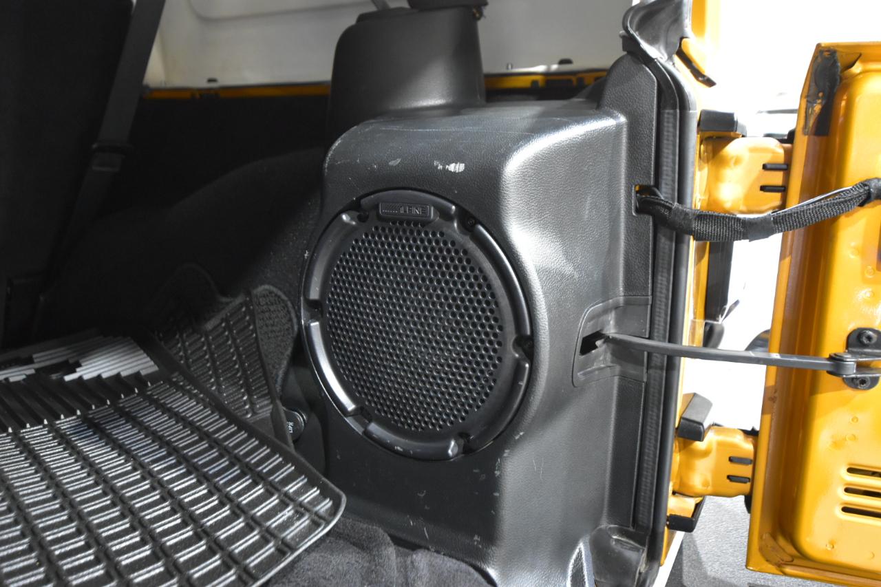 Jeep Wrangler Unlimited 4WD 4dr Altitude 2014