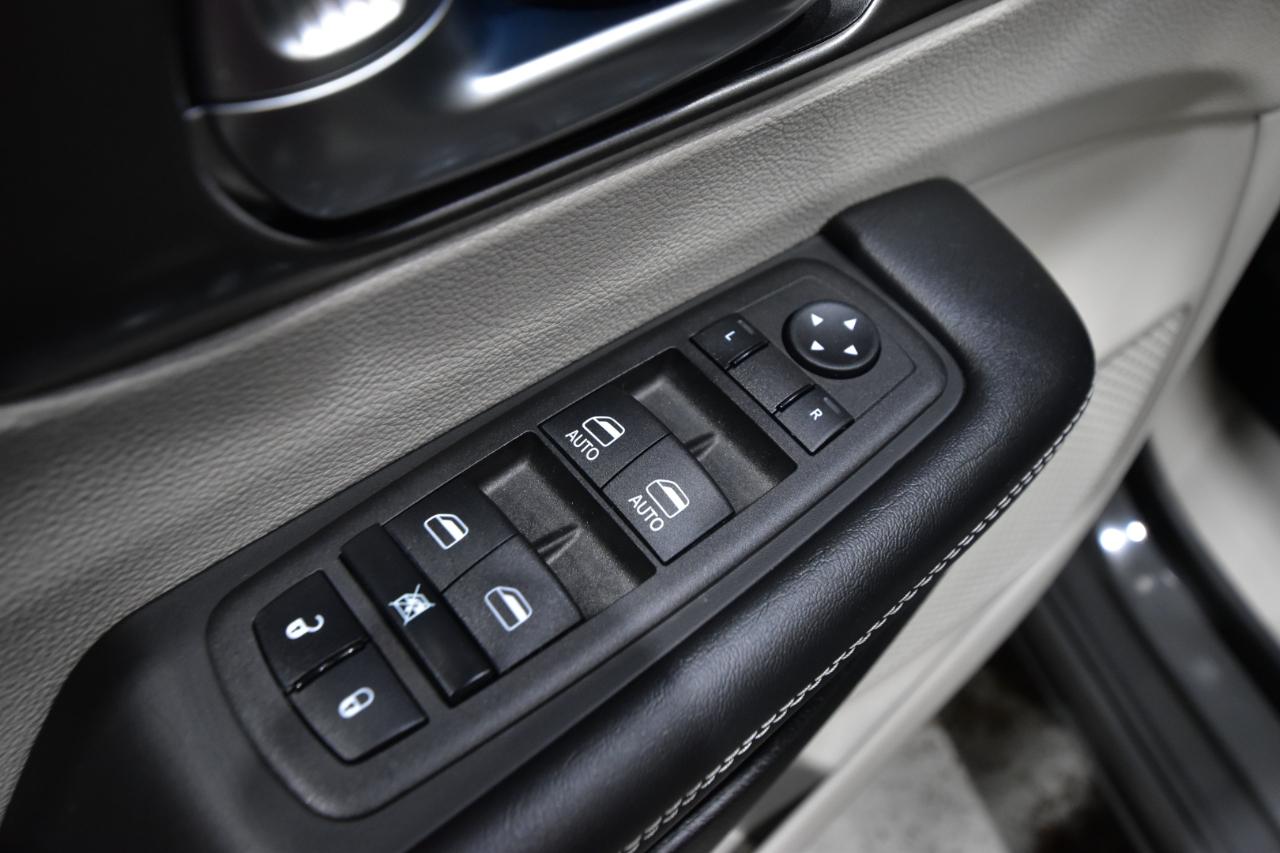 Chrysler Pacifica  2023