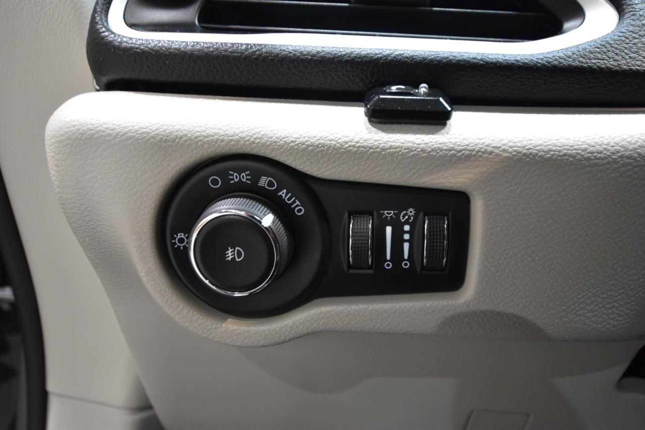Chrysler Pacifica  2023