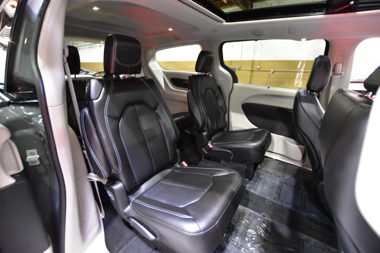 Chrysler Pacifica  2023