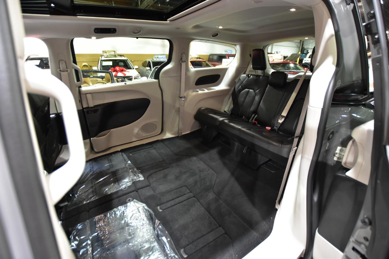 Chrysler Pacifica  2023