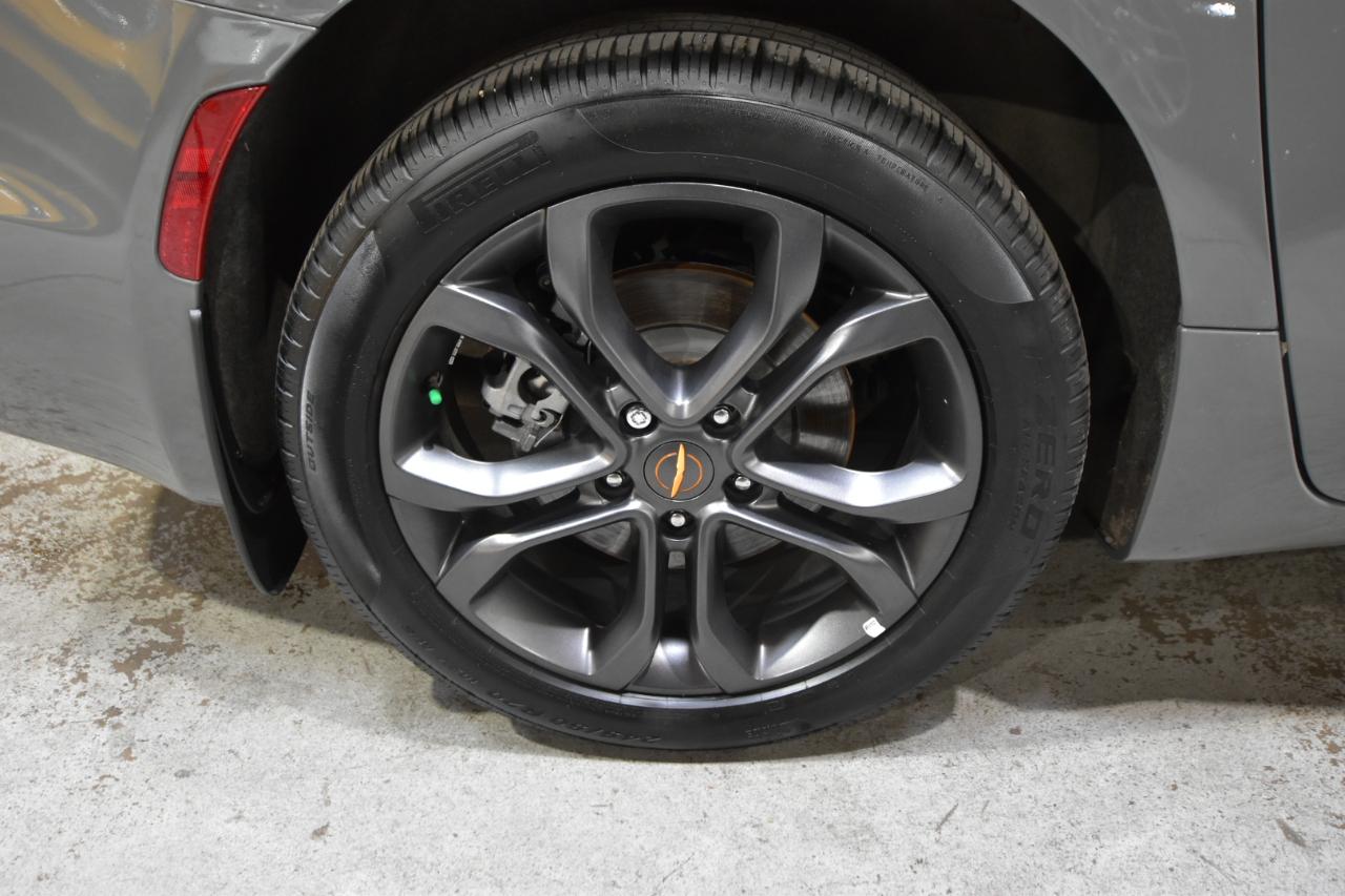 Chrysler Pacifica  2023