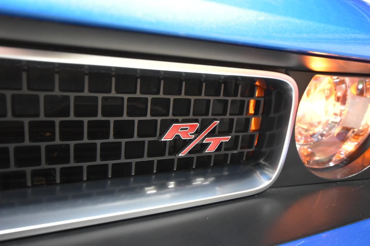 Dodge Challenger 2dr Cpe R/T 2009