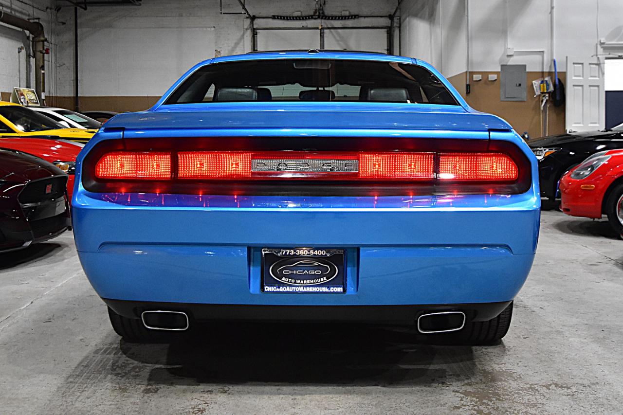Dodge Challenger 2dr Cpe R/T 2009