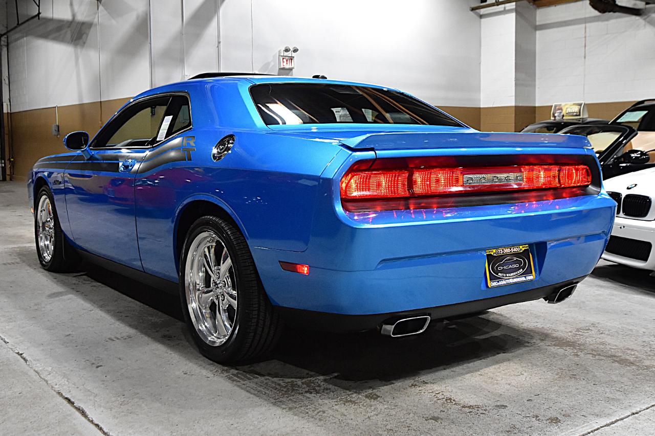 Dodge Challenger 2dr Cpe R/T 2009
