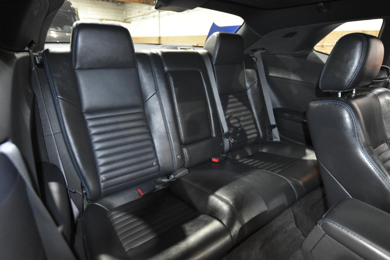 Dodge Challenger 2dr Cpe R/T 2009