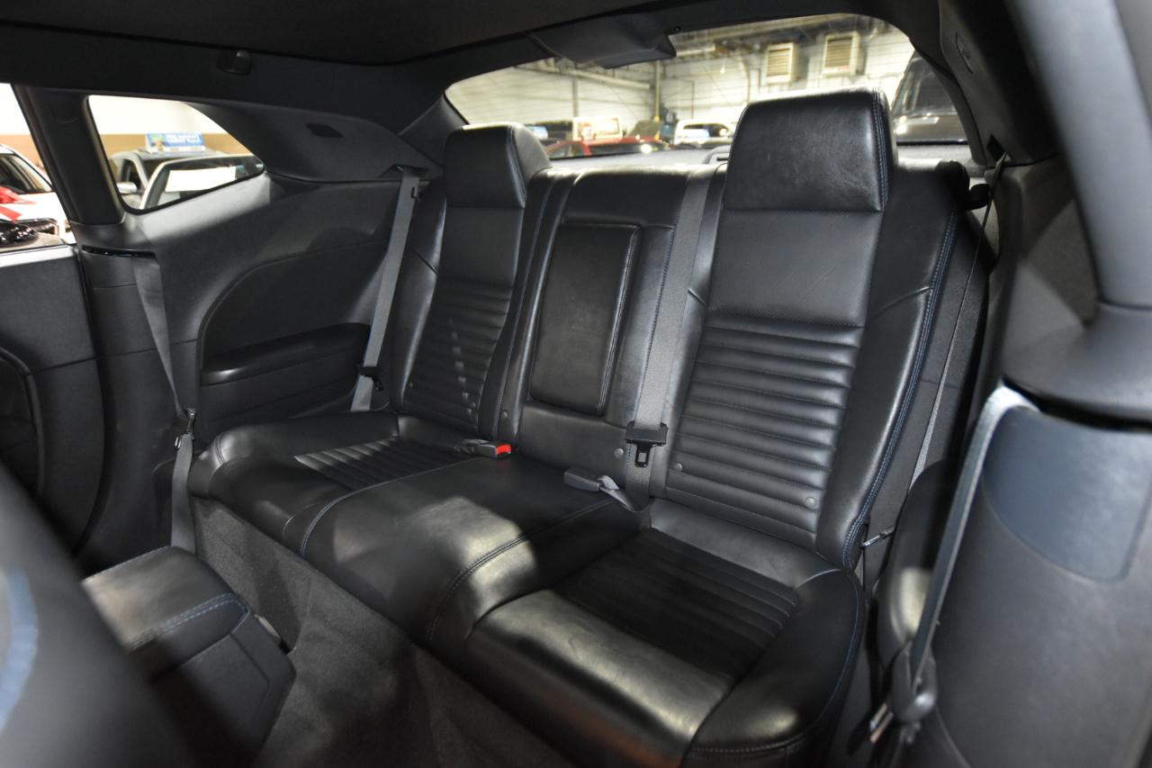 Dodge Challenger 2dr Cpe R/T 2009