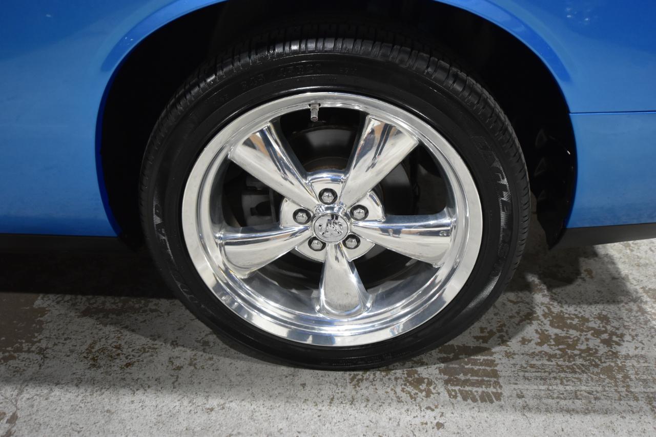 Dodge Challenger 2dr Cpe R/T 2009