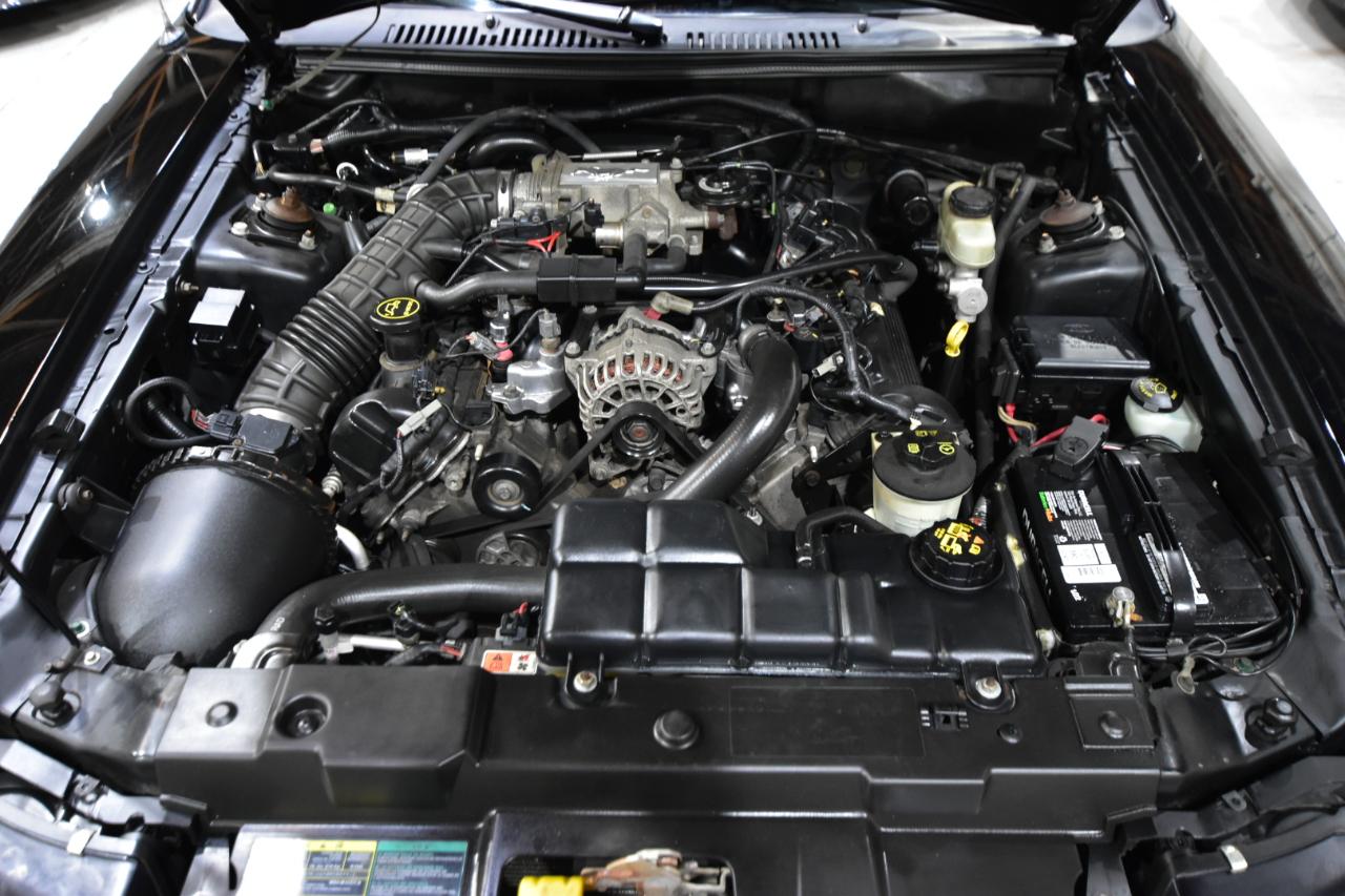 Ford Mustang  2003