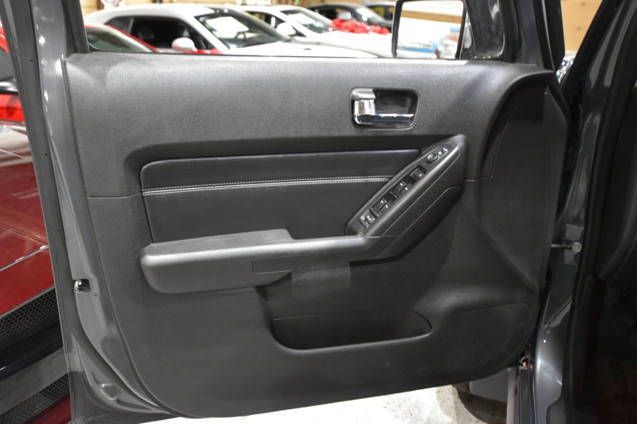 HUMMER H3 4WD 4dr SUV Luxury 2009