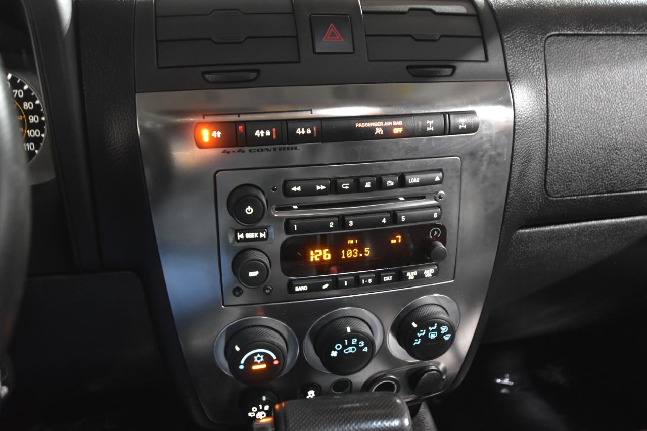 HUMMER H3 4WD 4dr SUV Luxury 2009