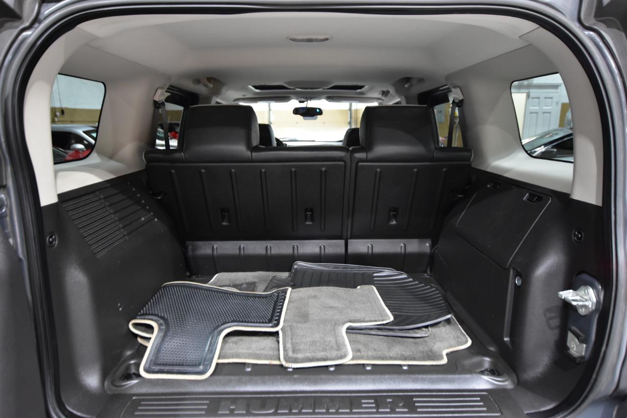 HUMMER H3 4WD 4dr SUV Luxury 2009