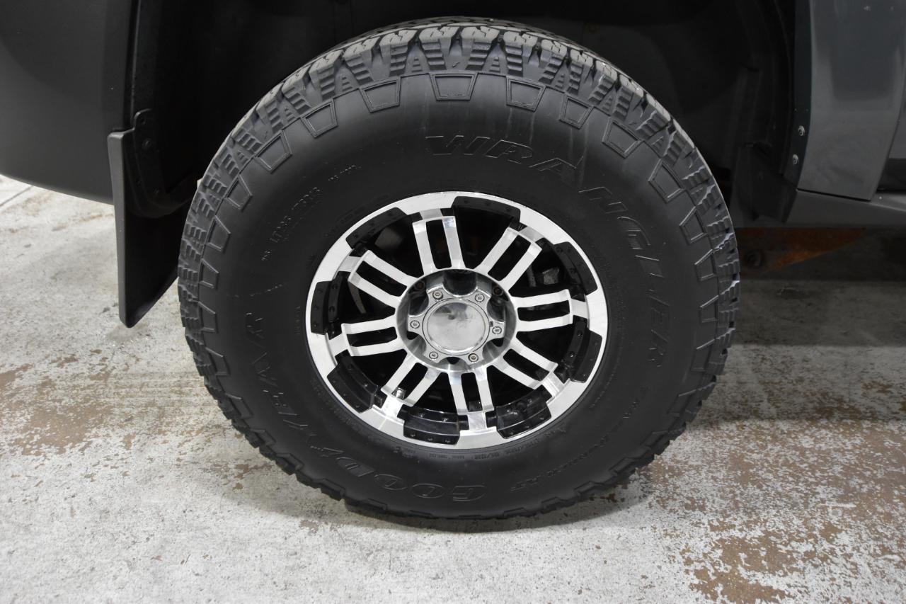 HUMMER H3 4WD 4dr SUV Luxury 2009