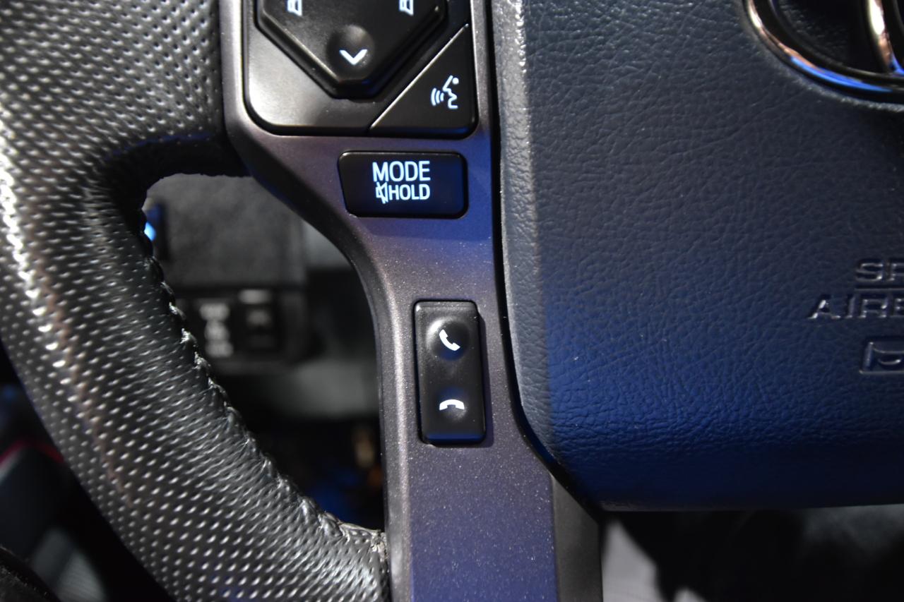Toyota Tacoma 4WD TRD Off Road Double Cab 5' Bed V6 AT (Natl) 2020
