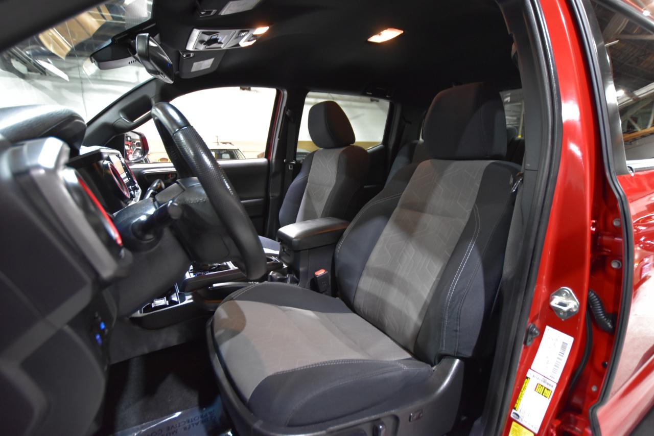 Toyota Tacoma 4WD TRD Off Road Double Cab 5' Bed V6 AT (Natl) 2020