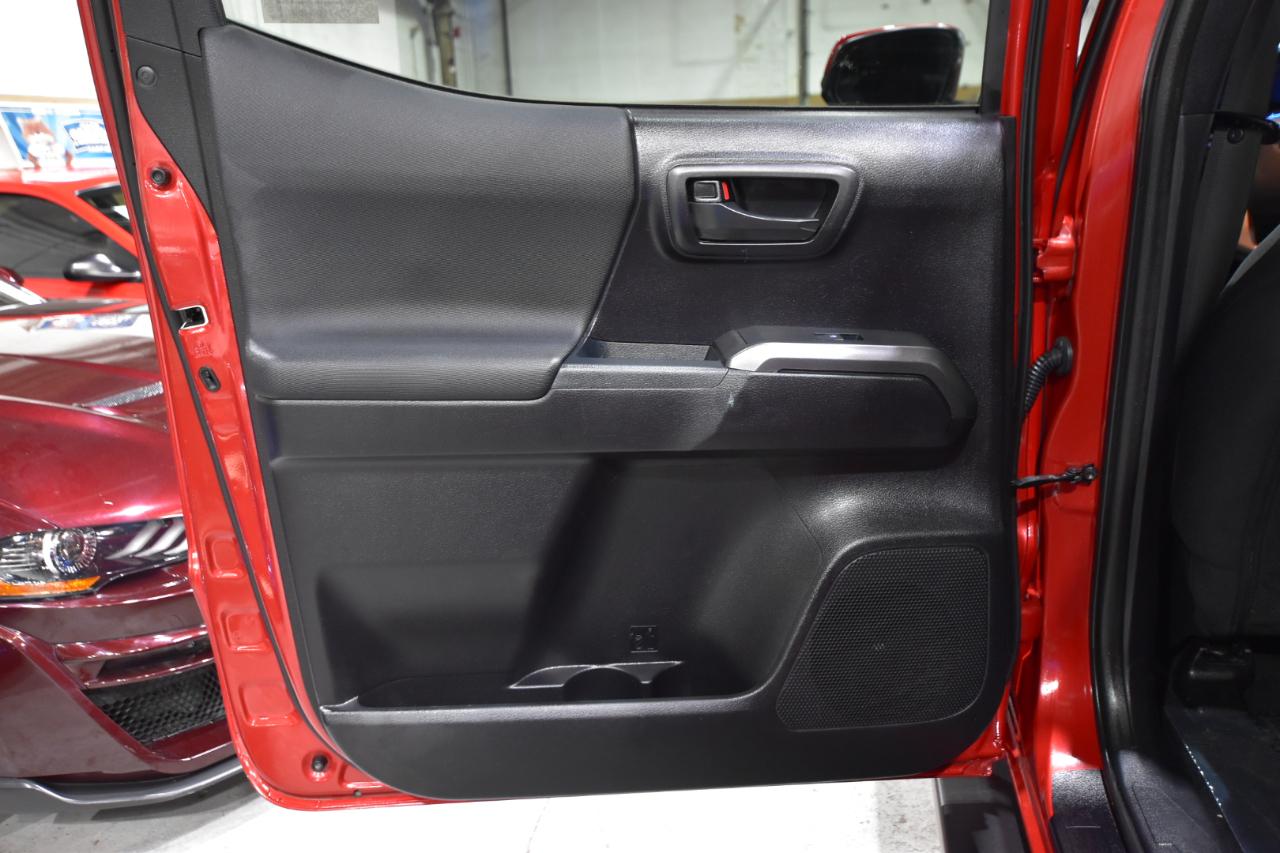 Toyota Tacoma 4WD TRD Off Road Double Cab 5' Bed V6 AT (Natl) 2020
