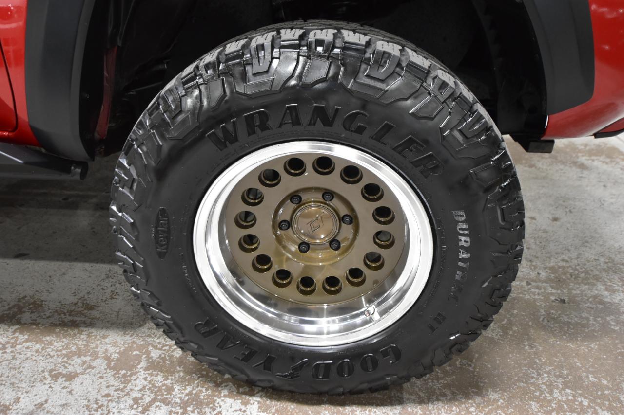 Toyota Tacoma 4WD TRD Off Road Double Cab 5' Bed V6 AT (Natl) 2020