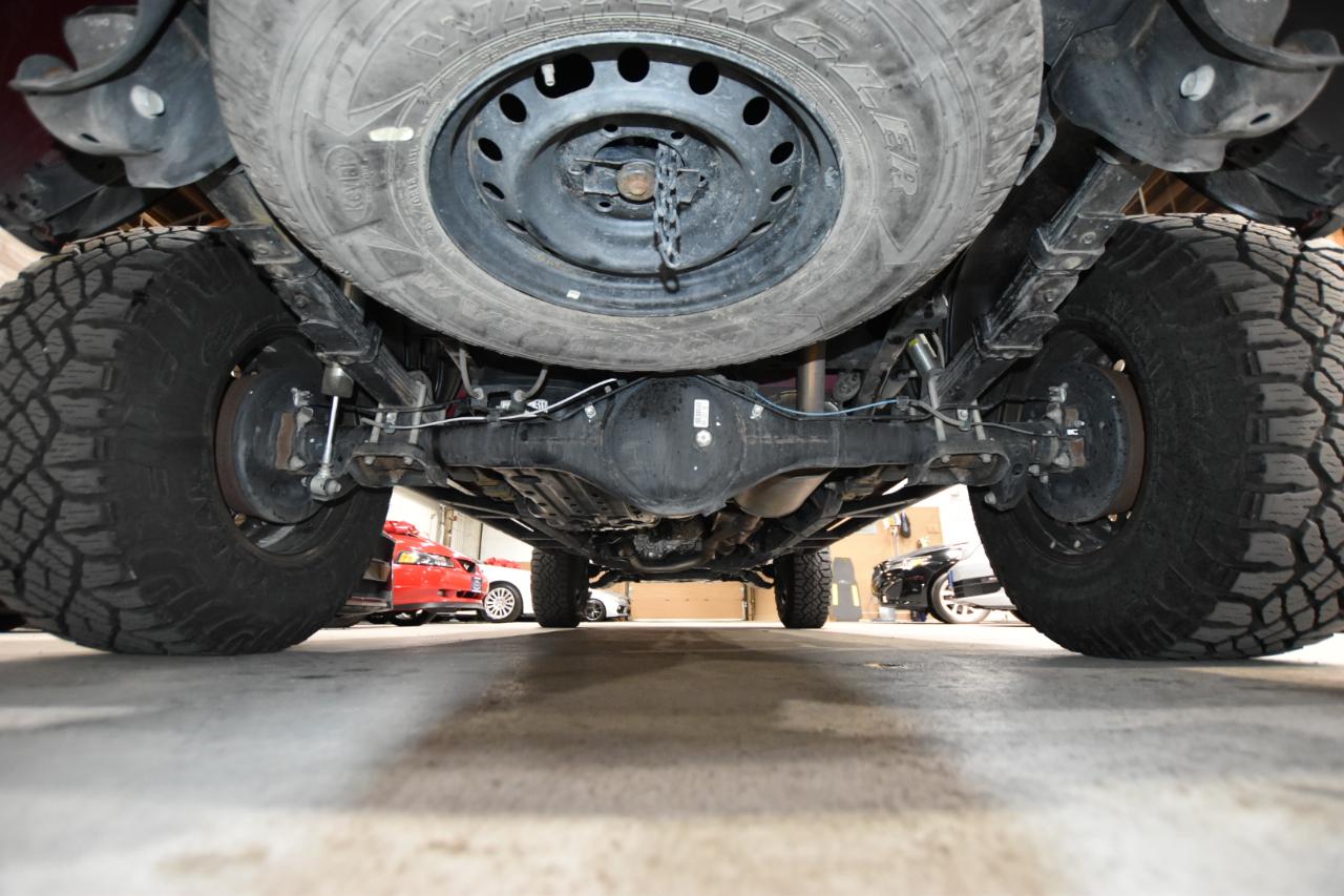 Toyota Tacoma 4WD TRD Off Road Double Cab 5' Bed V6 AT (Natl) 2020
