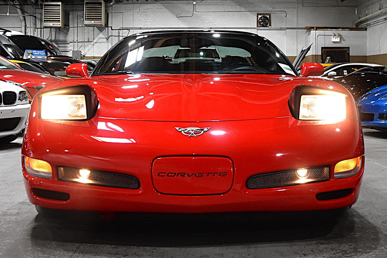 Chevrolet Corvette 2dr Cpe 2003