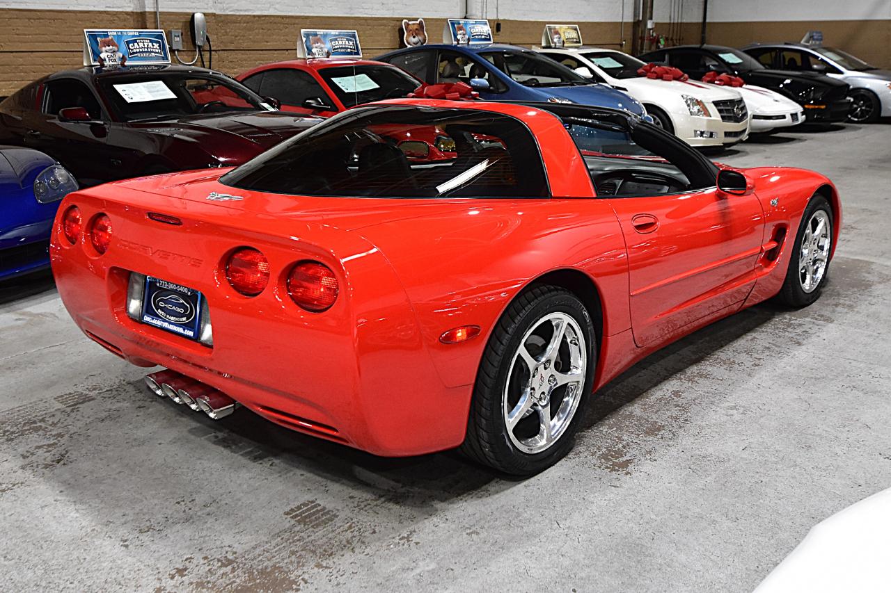 Chevrolet Corvette 2dr Cpe 2003