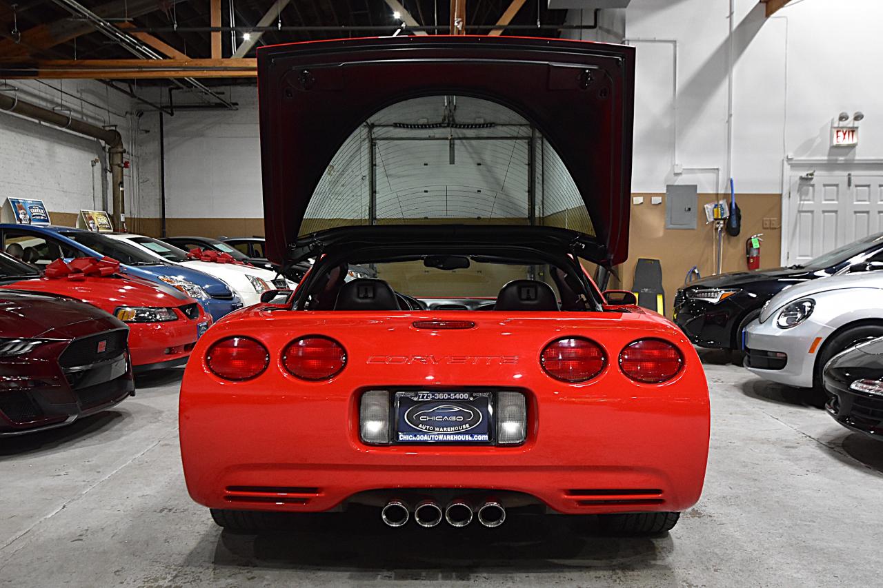 Chevrolet Corvette 2dr Cpe 2003