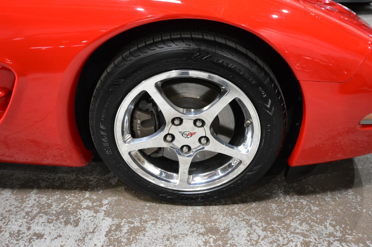 Chevrolet Corvette 2dr Cpe 2003