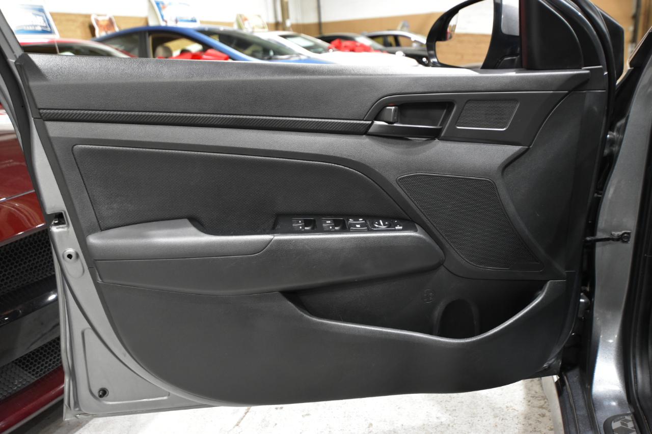 Hyundai Elantra Sport 1.6T Auto (Ulsan) 2017