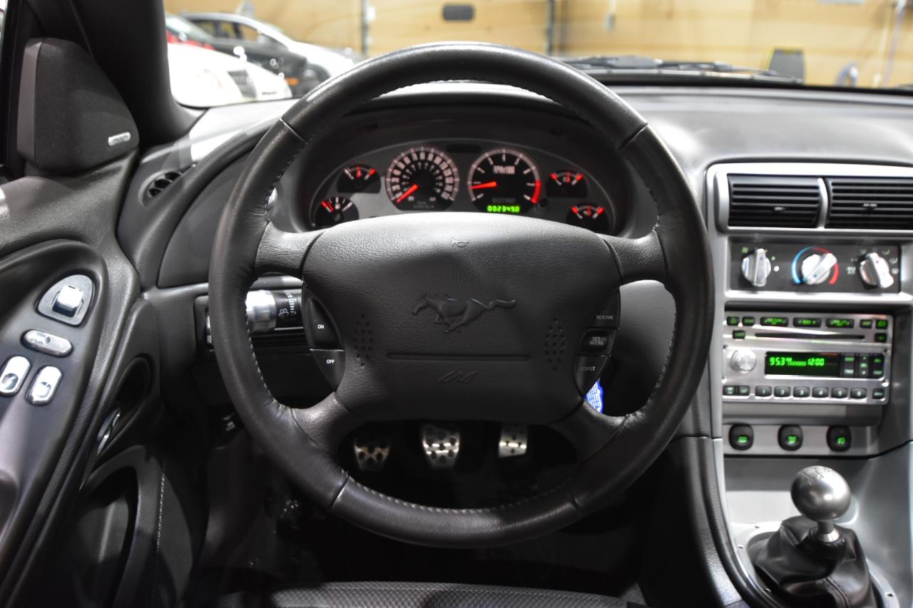 Ford Mustang 2dr Cpe Premium Mach 1 2004
