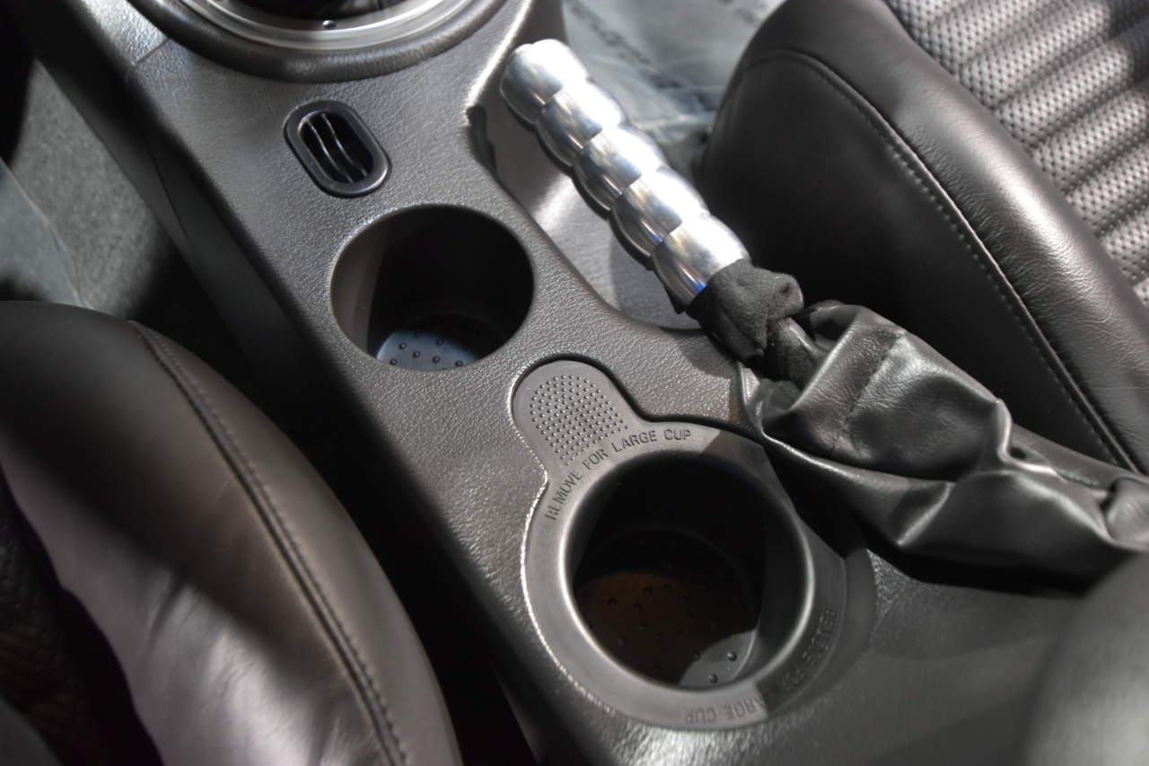 Ford Mustang 2dr Cpe Premium Mach 1 2004