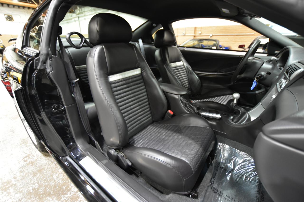 Ford Mustang 2dr Cpe Premium Mach 1 2004