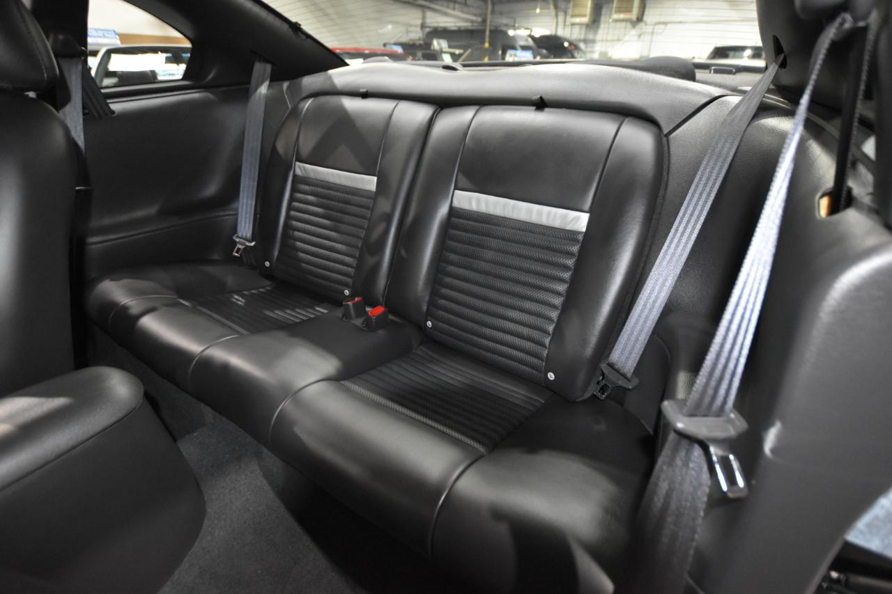 Ford Mustang 2dr Cpe Premium Mach 1 2004