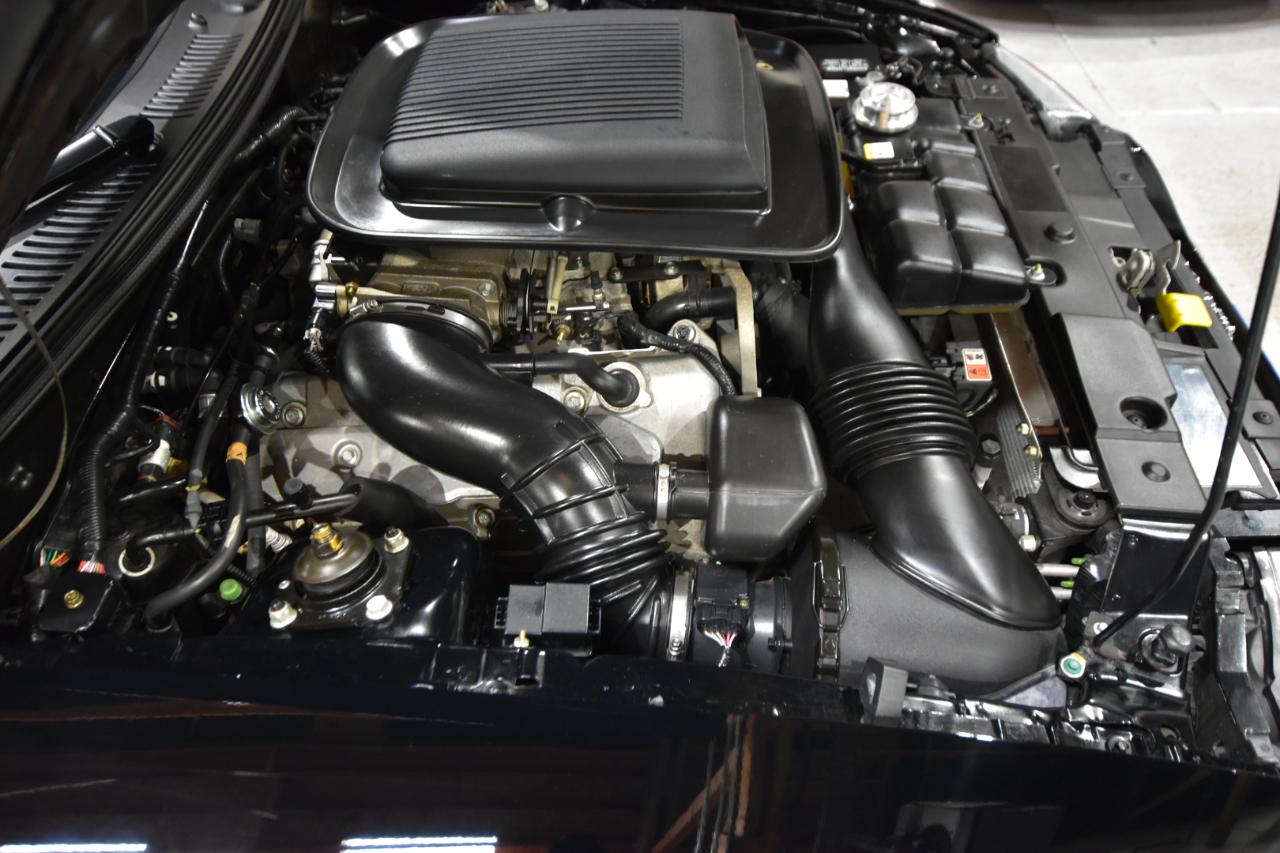 Ford Mustang 2dr Cpe Premium Mach 1 2004