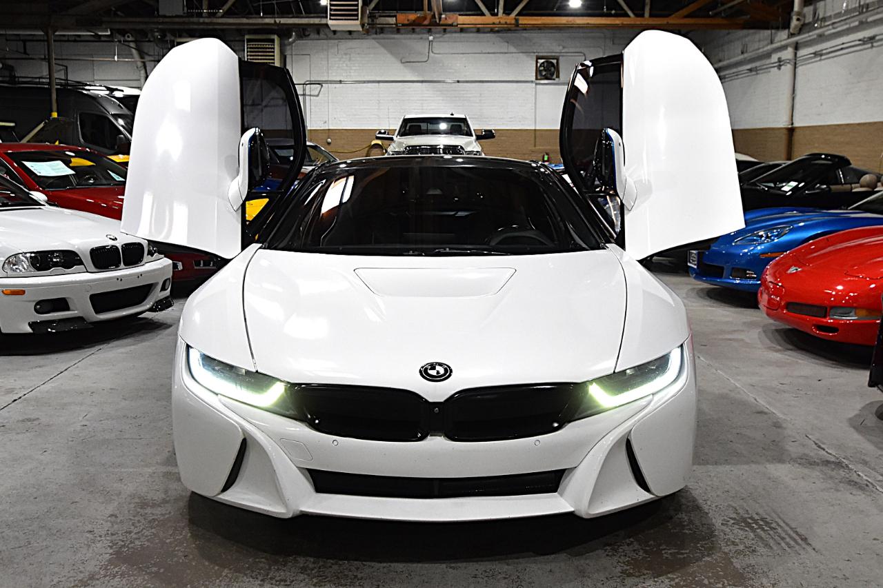 BMW i8 2dr Cpe 2016