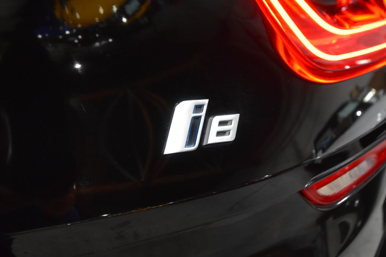 BMW i8 2dr Cpe 2016