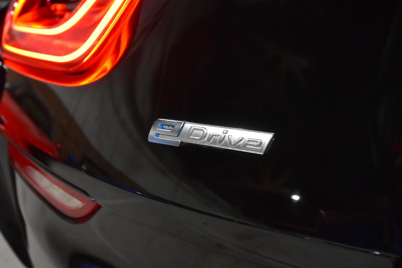 BMW i8 2dr Cpe 2016