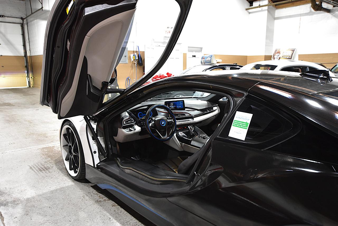 BMW i8 2dr Cpe 2016