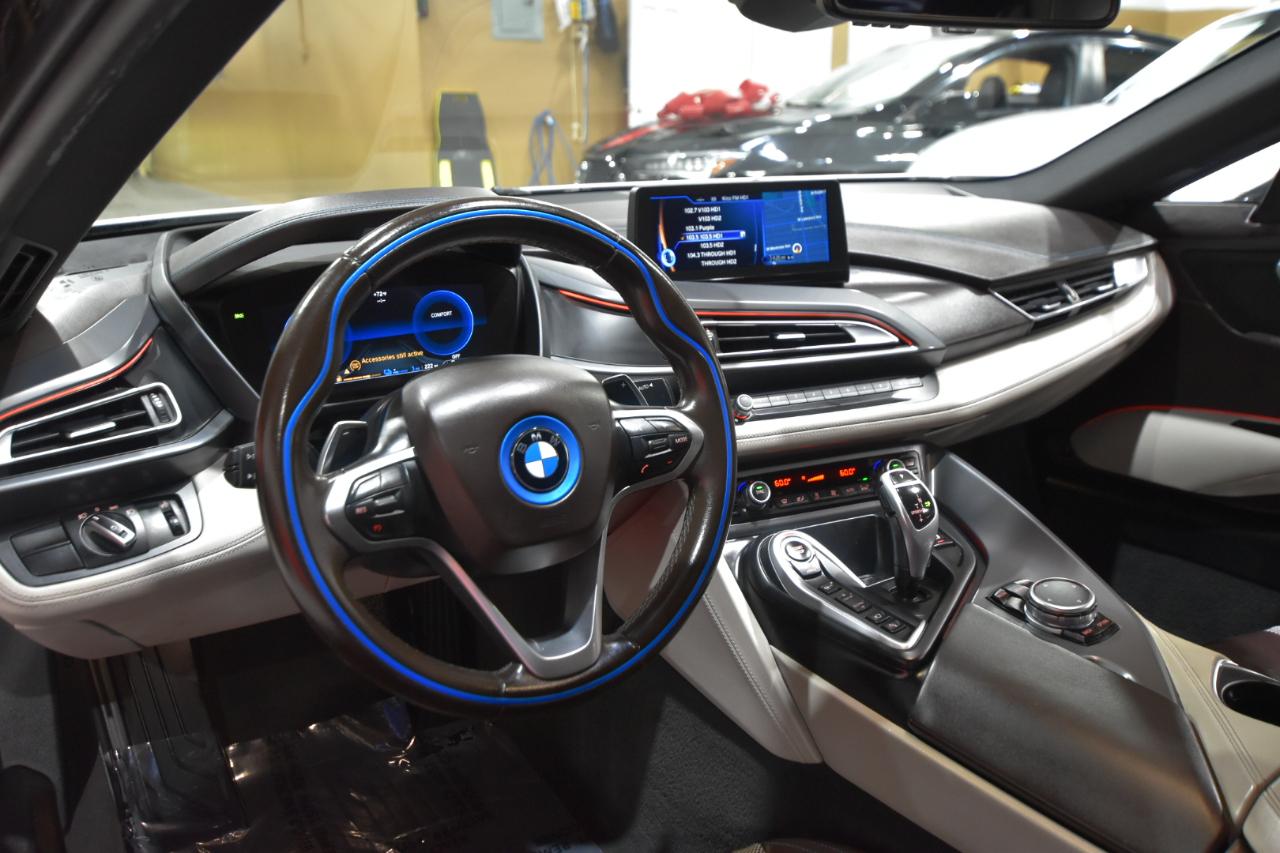 BMW i8 2dr Cpe 2016